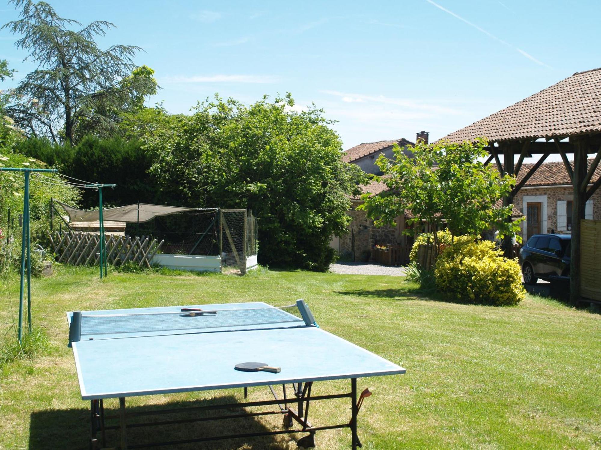 Tranquille Vienne Gites A Chirac Dept Charente מראה חיצוני תמונה